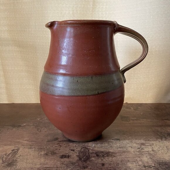 Robert Crystal Vermont Signed Studio Art Pottery Pitcher Brown Glazed Stoneware - Picture 2 of 16